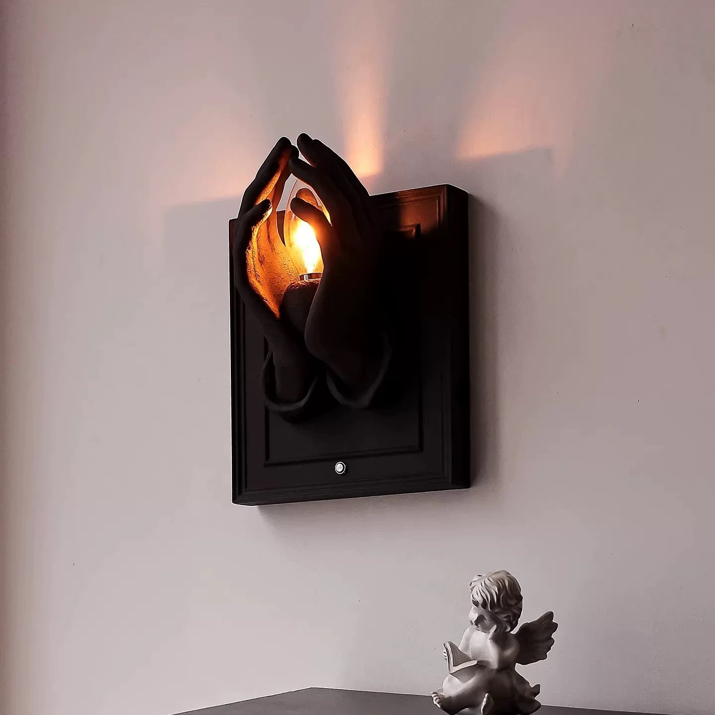 Praying Hands Wall Art Lamp – LED Ambient Wall Light & Table Lamp Decor