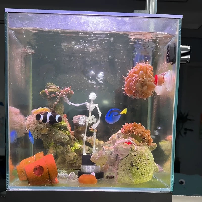 Bubble Dancing Skeleton Aquarium Ornament – Air Powered Fish Tank Decoration