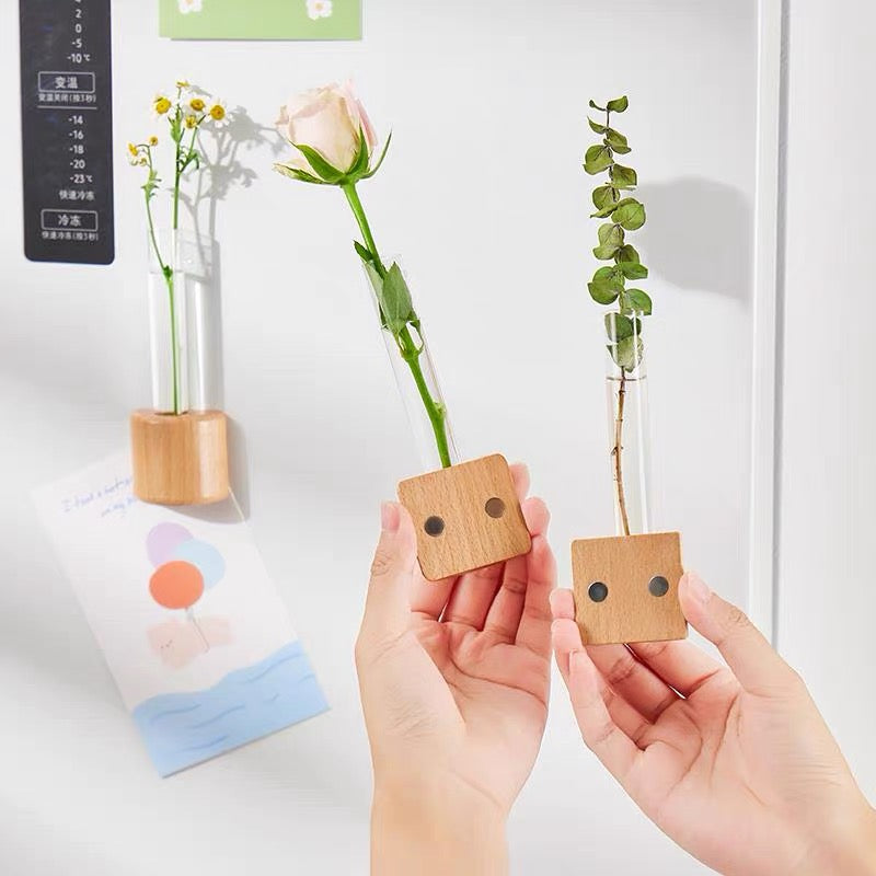 Magnetic Beech Wood Bud Vase Set (Set of 4) | Creative Wall-Mounted Propagation Tubes for Fridge & Metal Surfaces