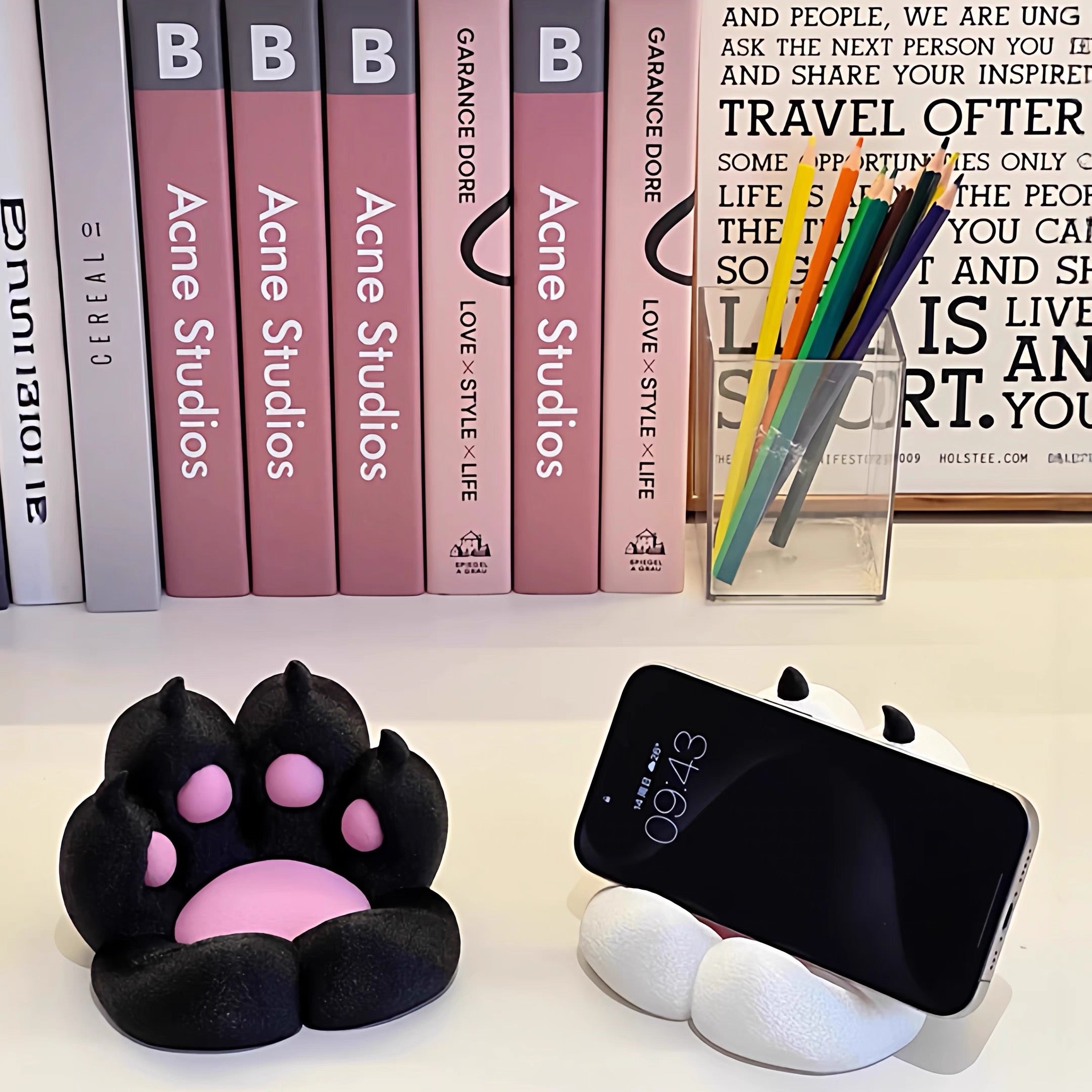 Cat Claw Cell Phone Holder