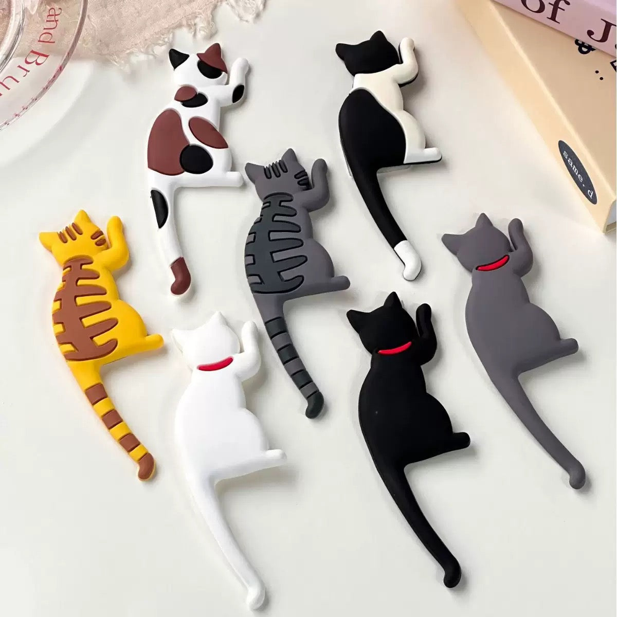 Soft Silicone Magnetic Hooks for Cats (Set of 7)