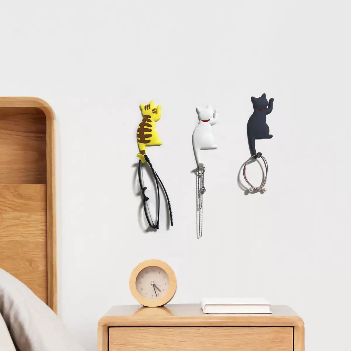 Soft Silicone Magnetic Hooks for Cats (Set of 7)