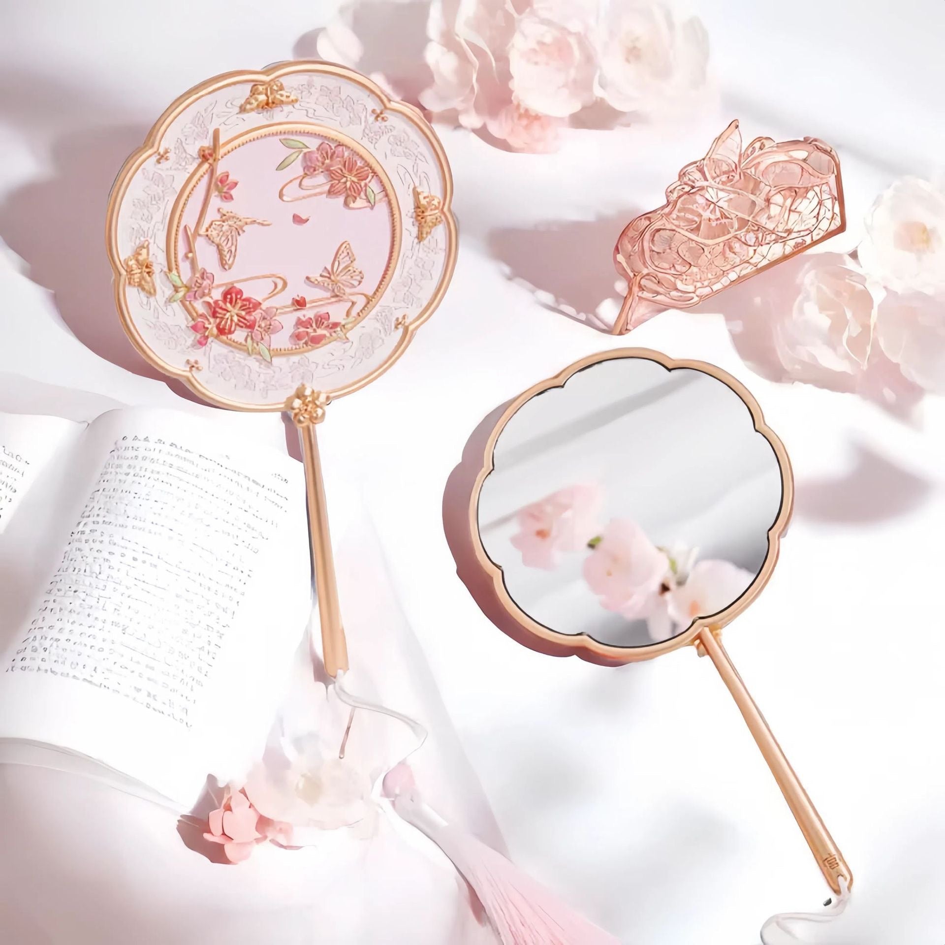 Peach Blossom Mirror, Palace Museum