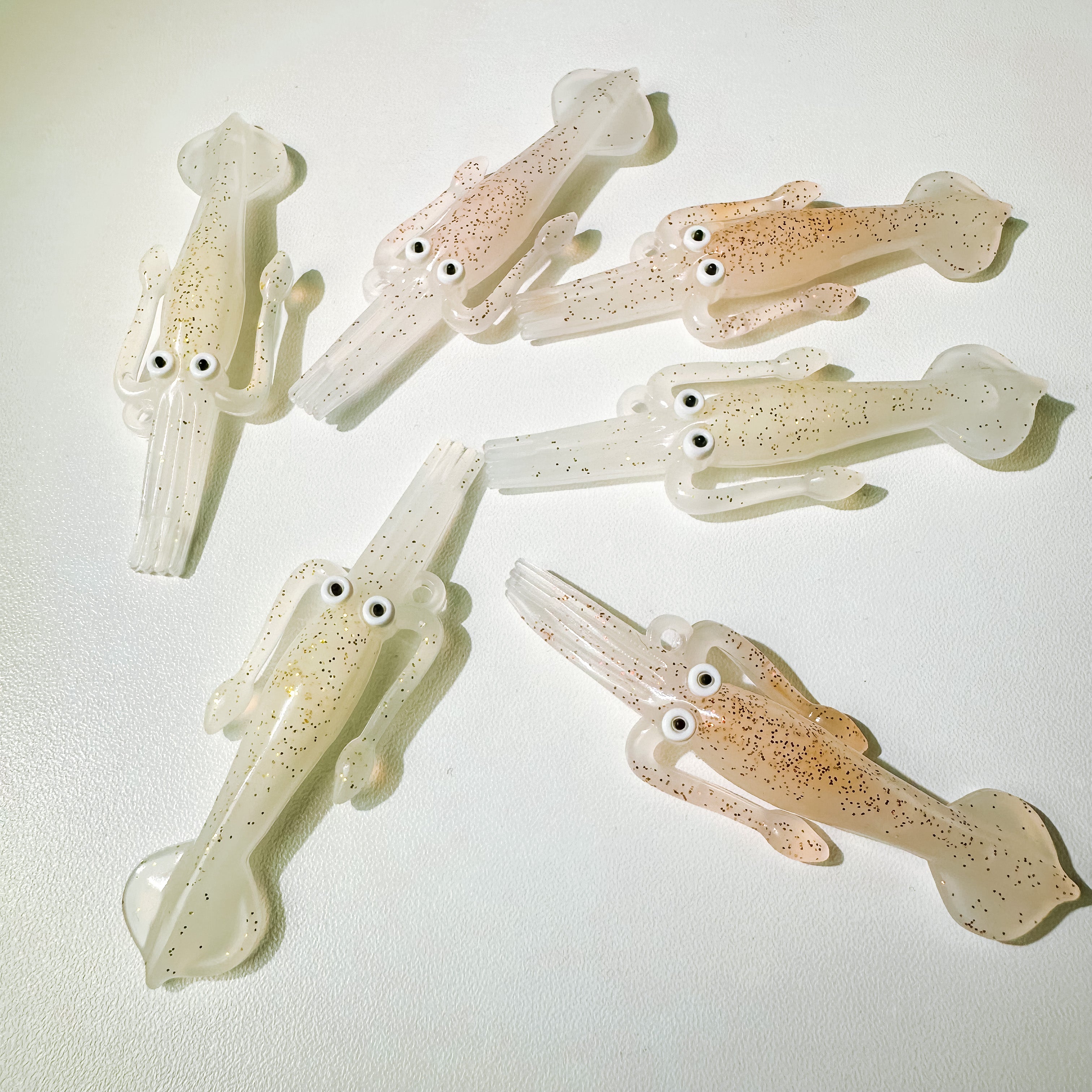 UV Color Changing Squid in a pack of 5 (buy one pack and get one free)