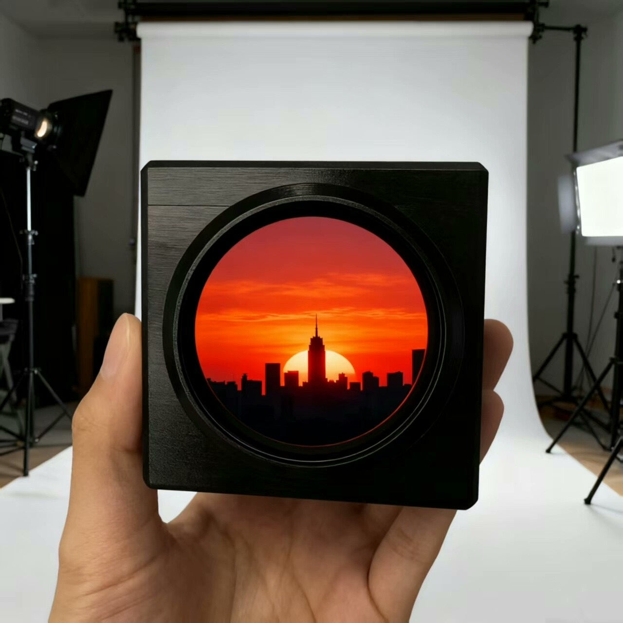 flat-waisted viewfinder