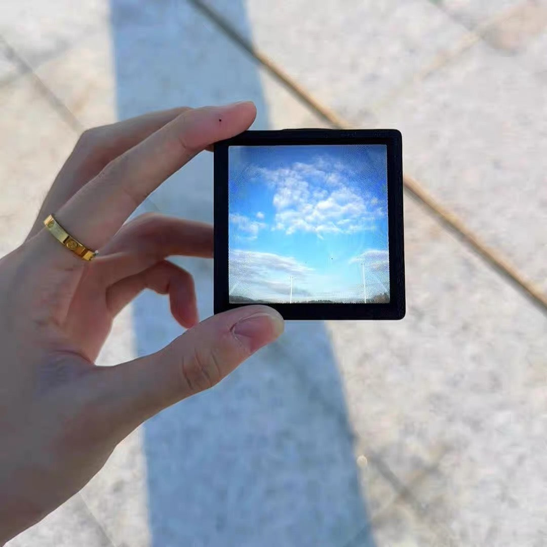 flat-waisted viewfinder
