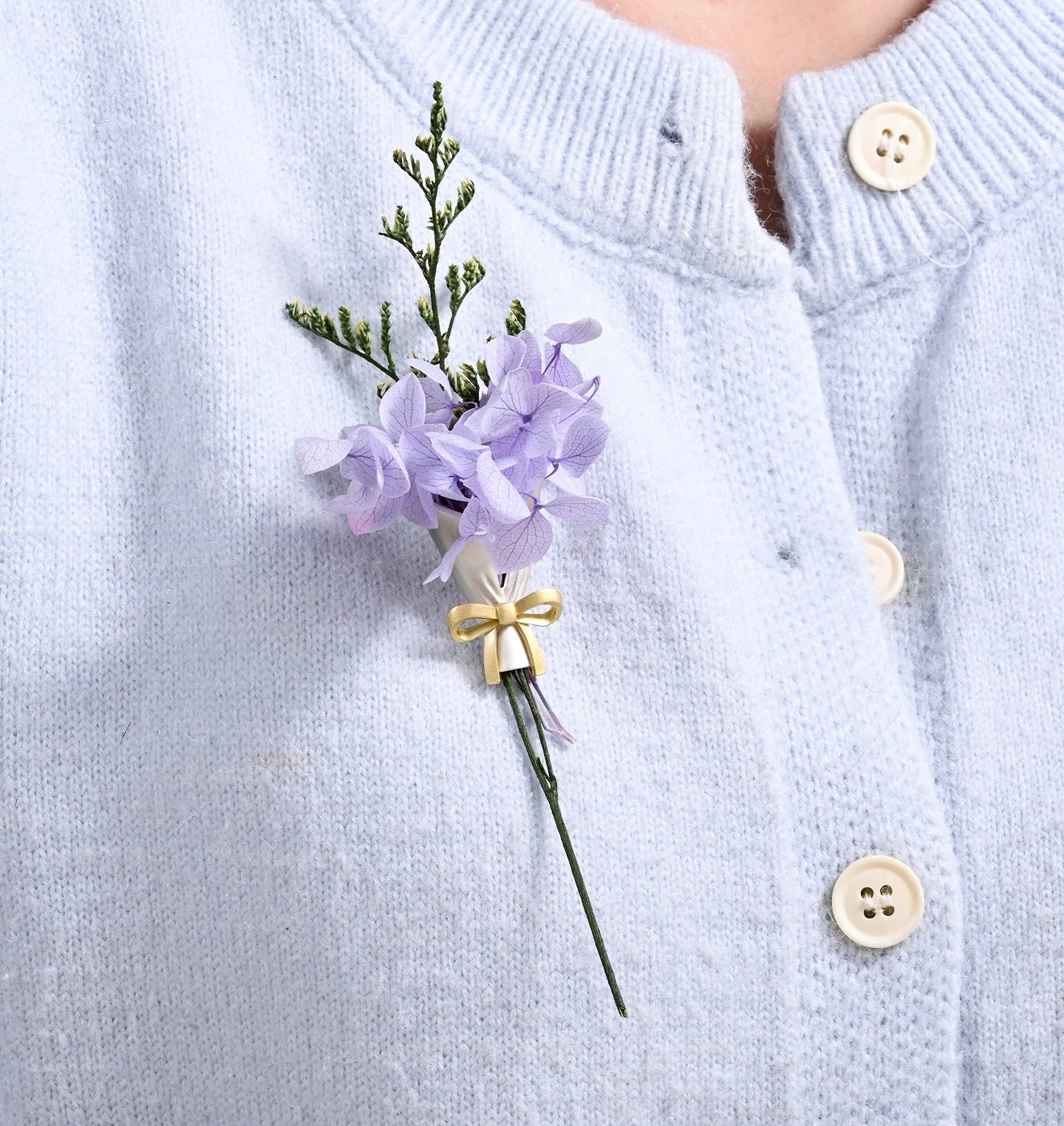 Elegant Flower Vase Brooch Pin – Mini Bouquet Holder Jewelry, Gold Bow Floral Brooch for Women（Buy one, get one free）