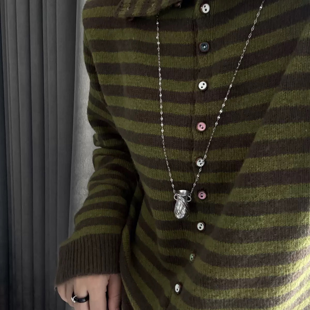 The Living Garden" Mini Vase Necklace - Portable Floral Vessel Jewelry（Buy one, get one free）