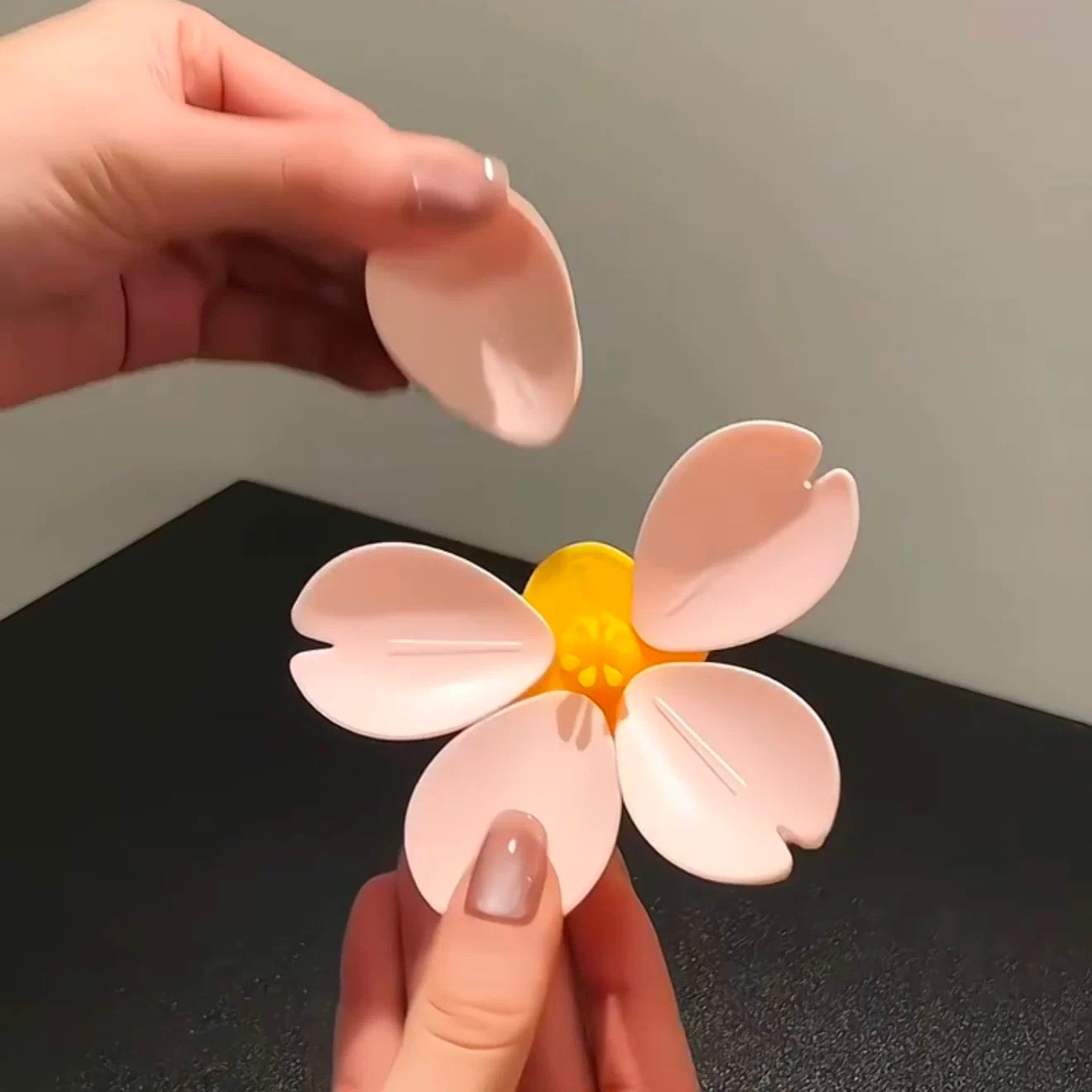 Sakura Refrigerator Sticker Seal Clip（buy one get one free）