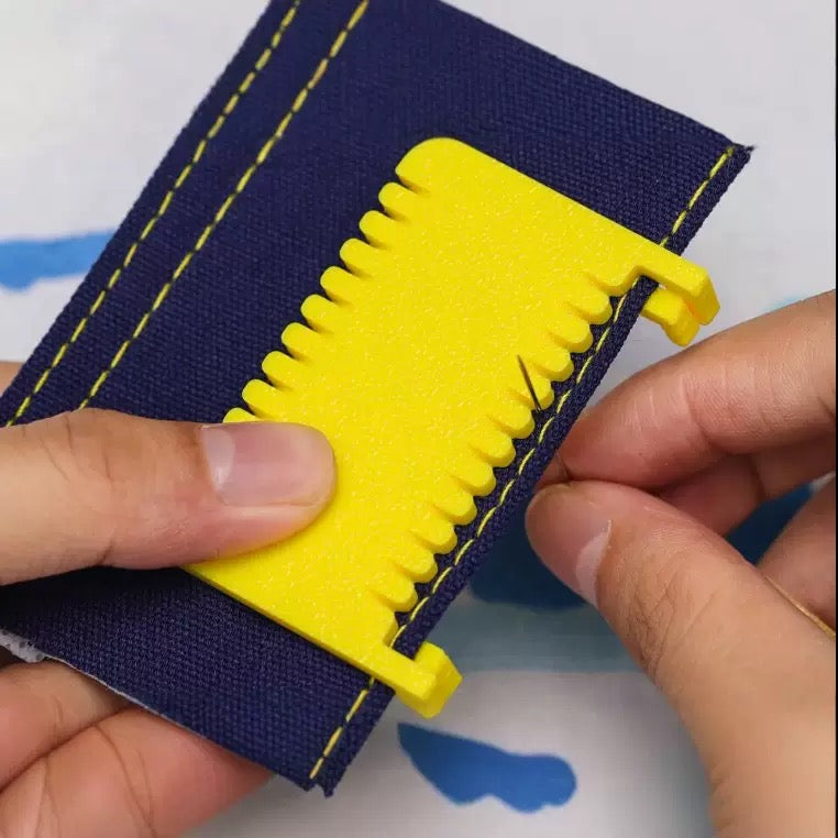 Hand Sewing Aid Set (Two Needle Threaders + Two Hand Sewing Aids)